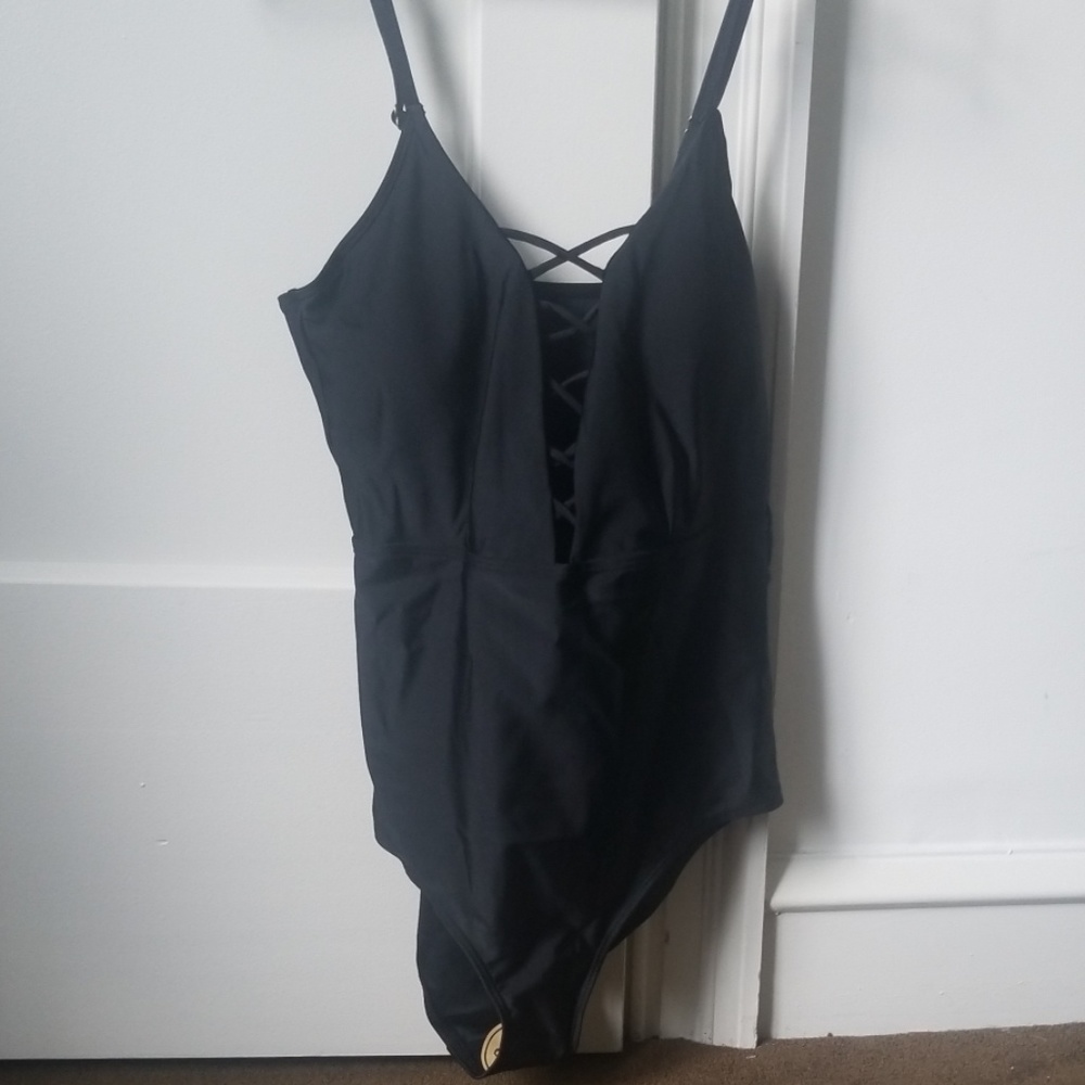One piece bathing suit